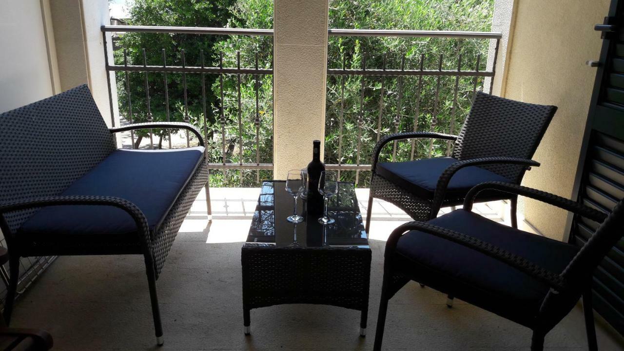 Kaštela Apartmani Vitturi מראה חיצוני תמונה